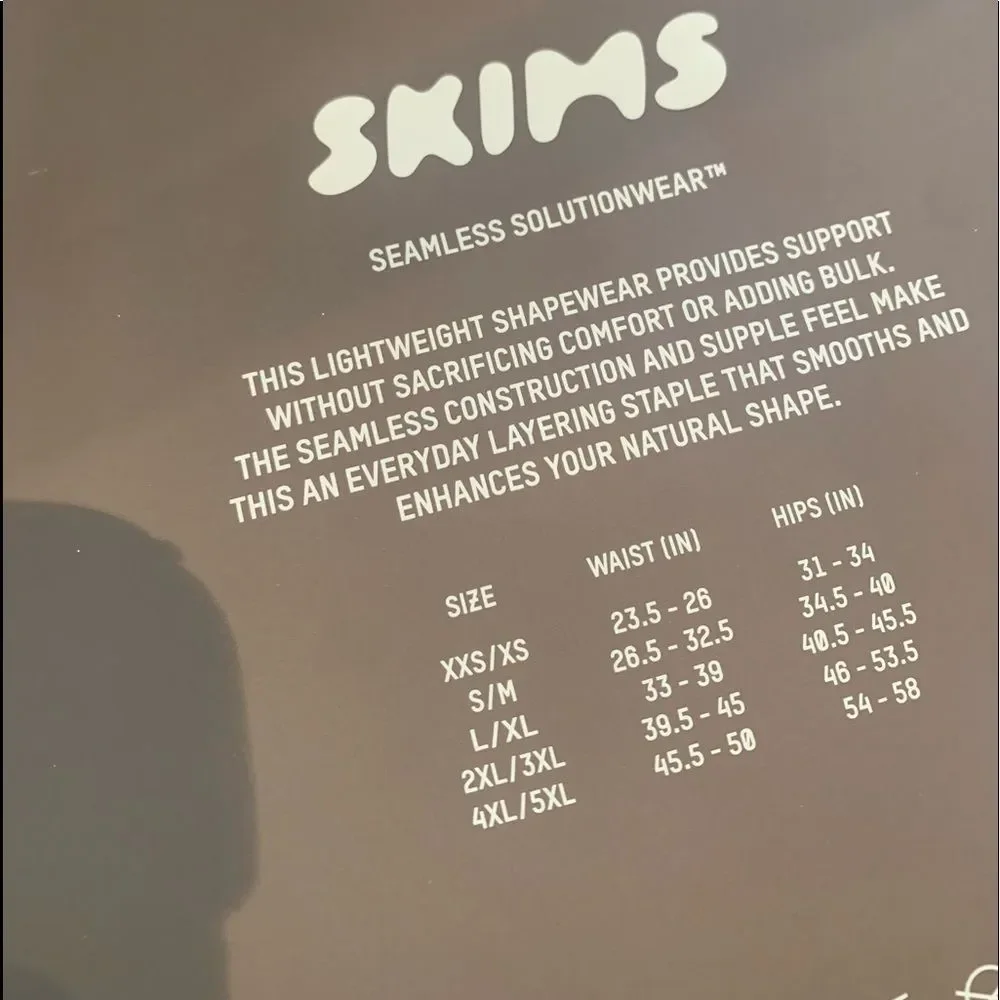 NWT Skims Sculpting Bodysuit with Snap in Cocoa - Picture 11 of 12